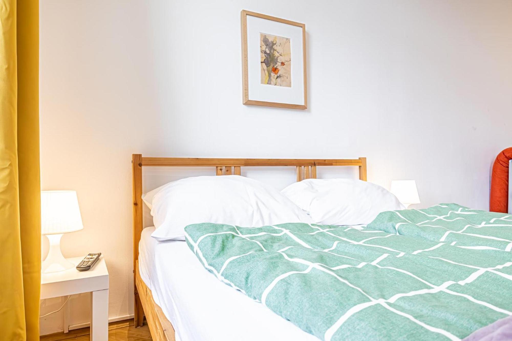 Apartament Near Danube & Millenium Tower - Massive Shared 4br Wiedeń